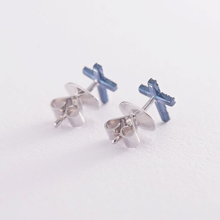 Золотые серьги-пусеты с крестиками (сапфир) сб0123uj от ювелирного магазина Оникс - 2