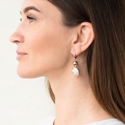 Золотые серьги с белой эмалью с05456 №4