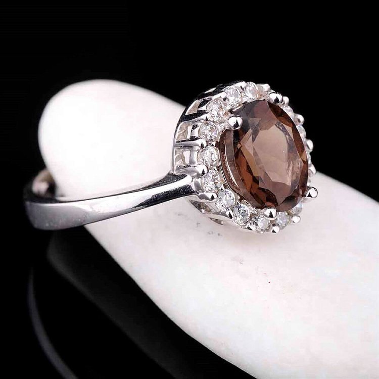 Золота каблучка з димчастим топазом к02122 від ювелірного магазину Онікс - 1