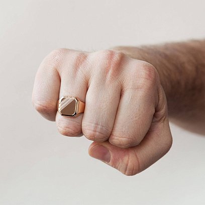 Мужская золотая печатка к06982 №2 Oniks Мужская золотая печатка к06982 №2