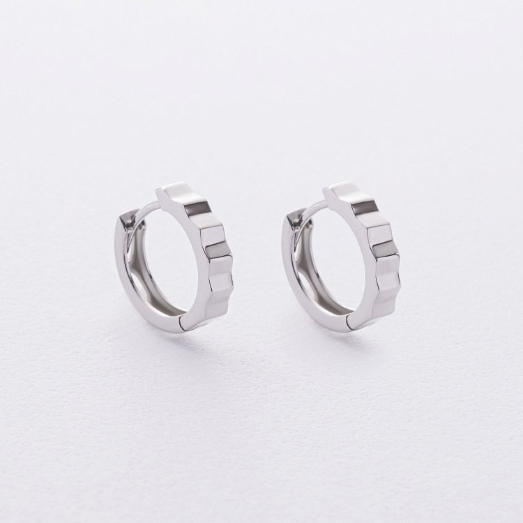 Серьги - кольца "Ruby" в белом золоте с09179 от ювелирного магазина Оникс