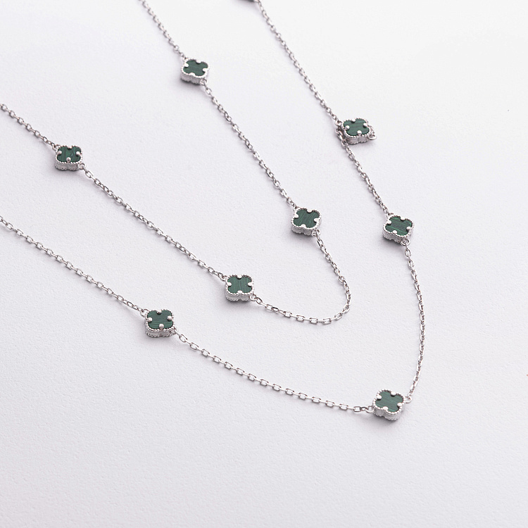 Серебряное колье "Клевер" (малахит) 181350 от ювелирного магазина Оникс