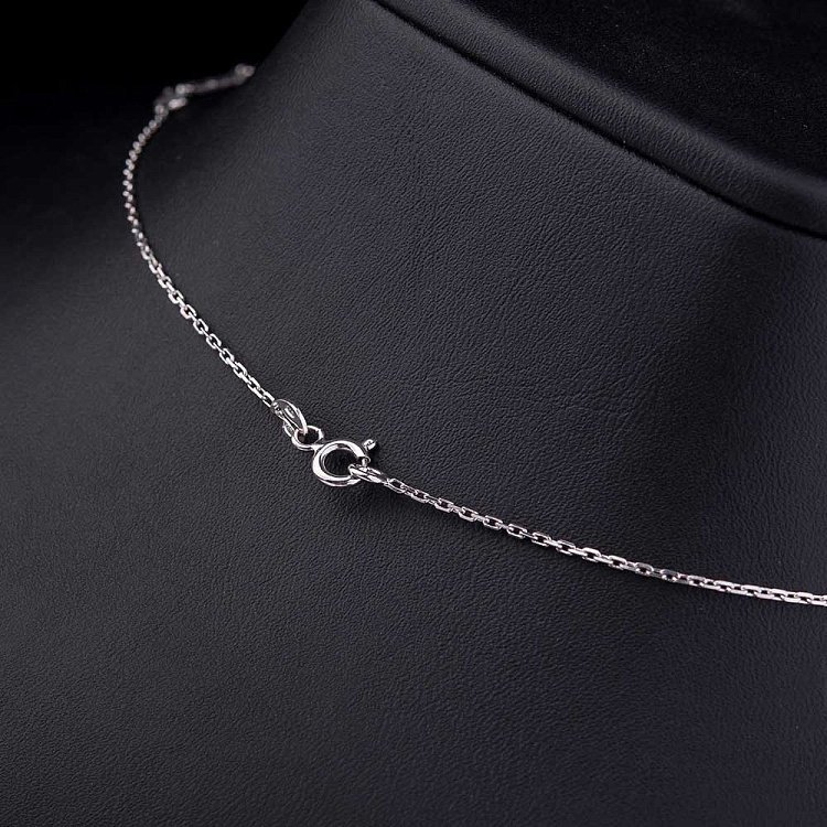 Серебряное колье с фианитами 18283 от ювелирного магазина Оникс - 1