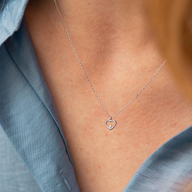 Колье "Сердечко" в белом золоте кол02379 от ювелирного магазина Оникс - 1