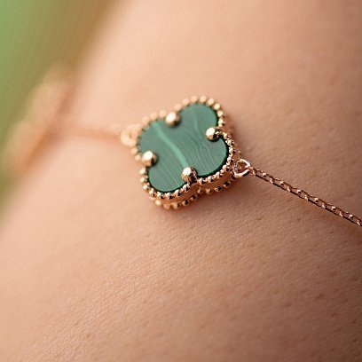 Браслет "Конюшина" з малахітом (червоне золото) б05443 №2