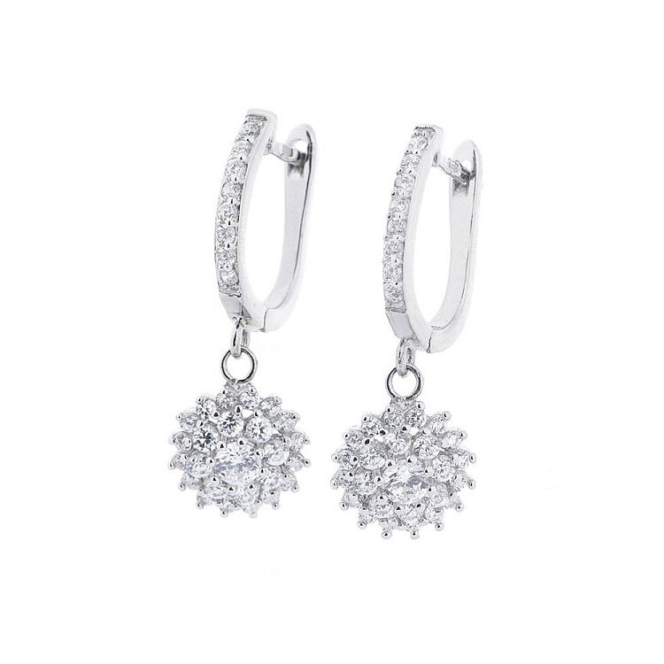 Серебряные серьги с фианитами с26 от ювелирного магазина Оникс