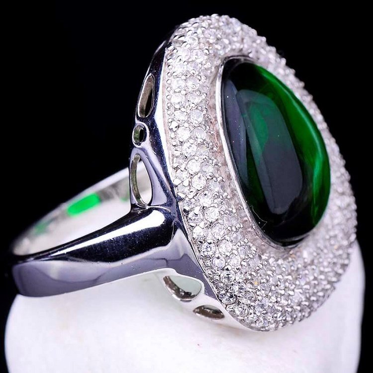 Срібний перстень з фіанітами 11835 від ювелірного магазину Онікс - 3