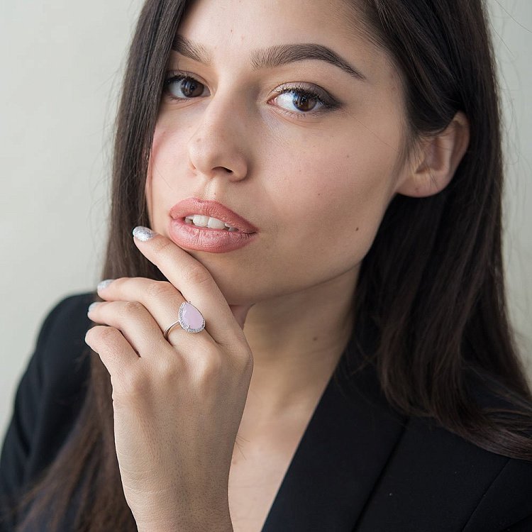 Кольцо с фианитами 111924 от ювелирного магазина Оникс - 4