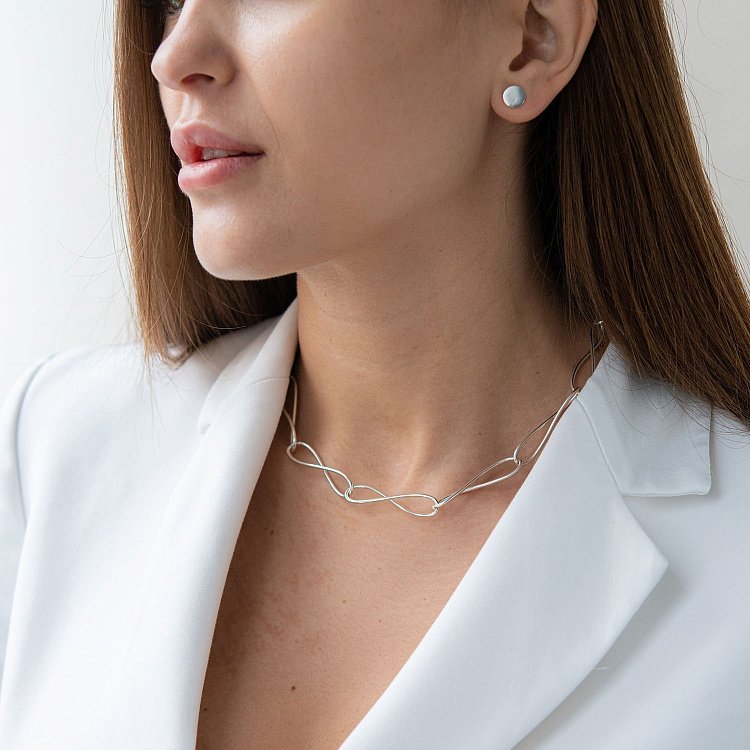 Срібне кольє "Чуттєвість" 181091 від ювелірного магазину Онікс