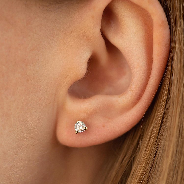 Золоті сережки - пусети з фіанітами (3 мм) с03618 від ювелірного магазину Онікс - 2