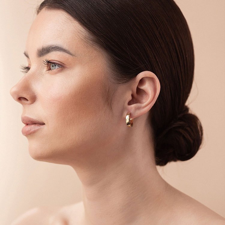 Золотые серьги "Кольца" с фианитами, диаметр: 17 мм с05226 от ювелирного магазина Оникс - 2