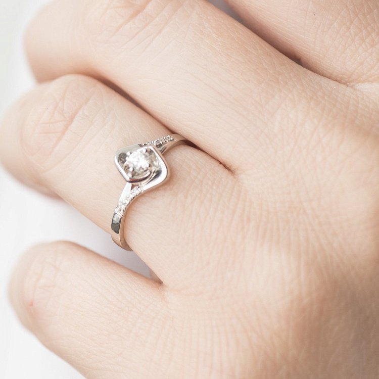 Золотое кольцо с бриллиантами к0014sh от ювелирного магазина Оникс - 5