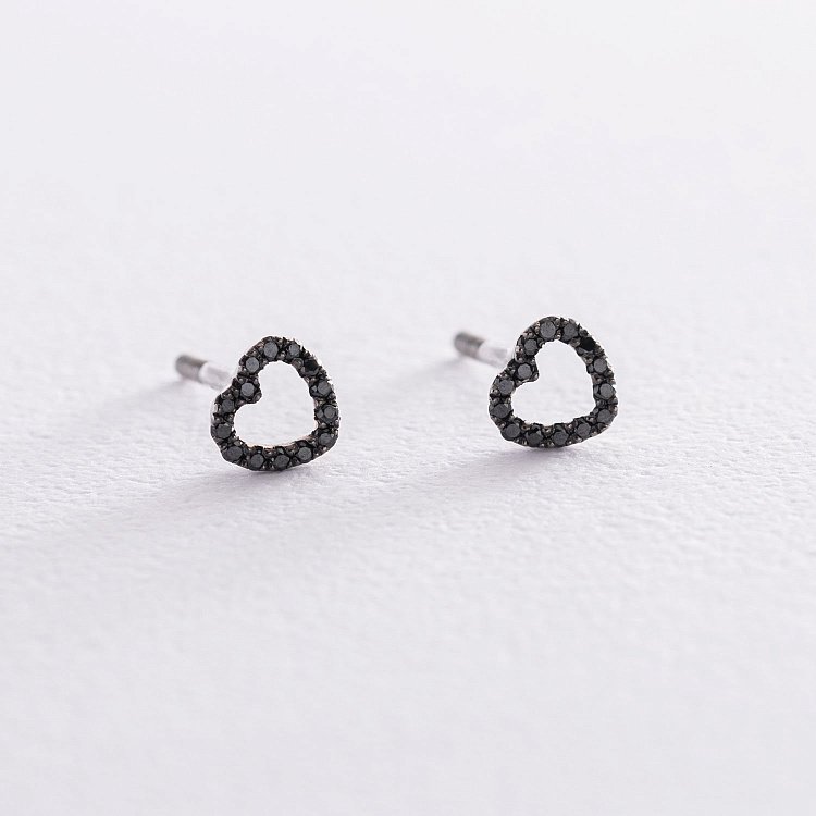 Золотые серьги - пусеты "Сердечки" с бриллиантами 102-10028 от ювелирного магазина Оникс