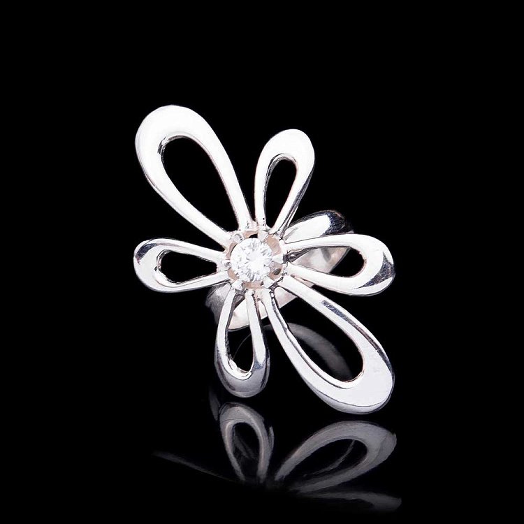 Кольцо "Цветочек" (фианит) 11260а от ювелирного магазина Оникс