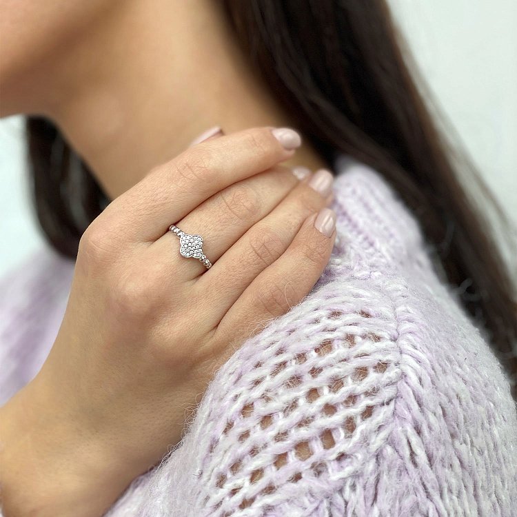 Золота каблучка "Конюшина" (фіаніти) к06543 від ювелірного магазину Онікс - 4