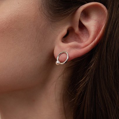 Срібні сережки-пусети "Кругообіг" з перлами 122593 №7