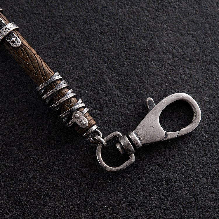 Срібний брелок "Молот вікінга" з ебеном 1116 від ювелірного магазину Онікс - 15