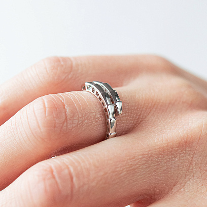 Каблучка "Змія" у білому золоті к08310 №5