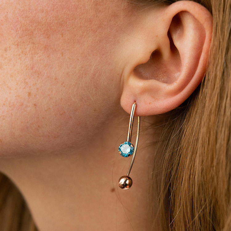 Золоті сережки "Натхнення" (фіаніти) с07040 від ювелірного магазину Онікс - 3