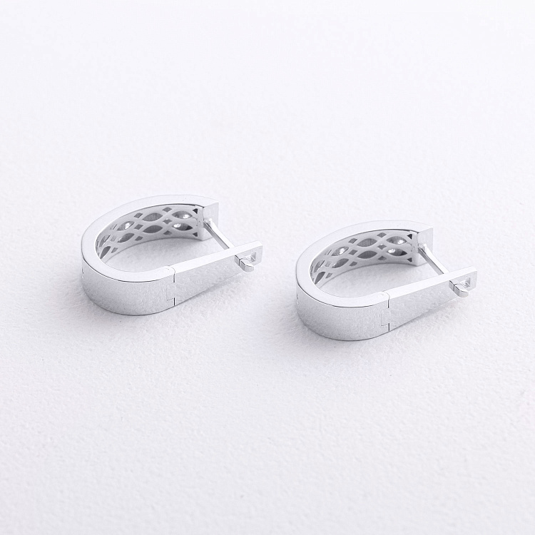 Серьги "Клевер" с фианитами (белое золото) с09684 от ювелирного магазина Оникс - 1