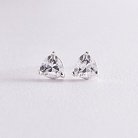 Срібні сережки - пусети "Трикутники" (фіаніт) 12659 от ювелирного магазина Оникс