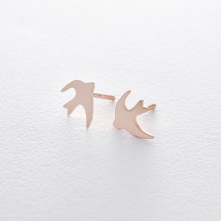 Золоті сережки-пусети "Ластівка" с06295 від ювелірного магазину Онікс