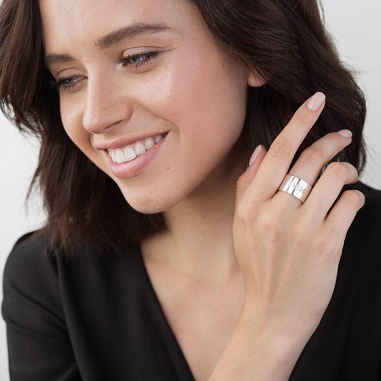 Широка каблучка "Плутон" в сріблі 112143 від ювелірного магазину Онікс - 16