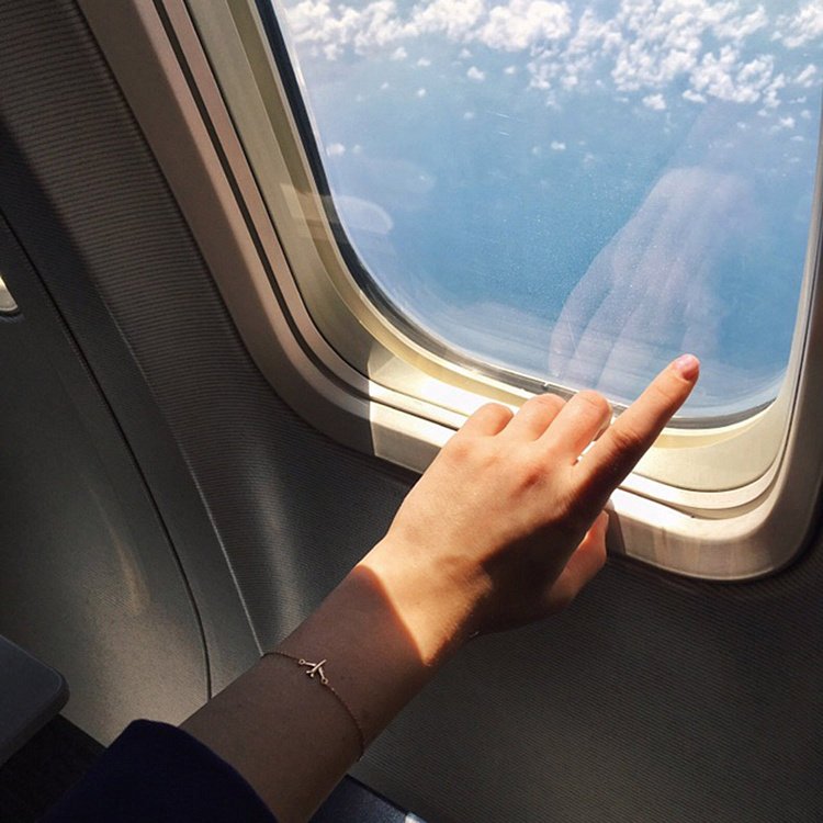 Золотий браслет "Літачок" б04143 від ювелірного магазину Онікс - 1