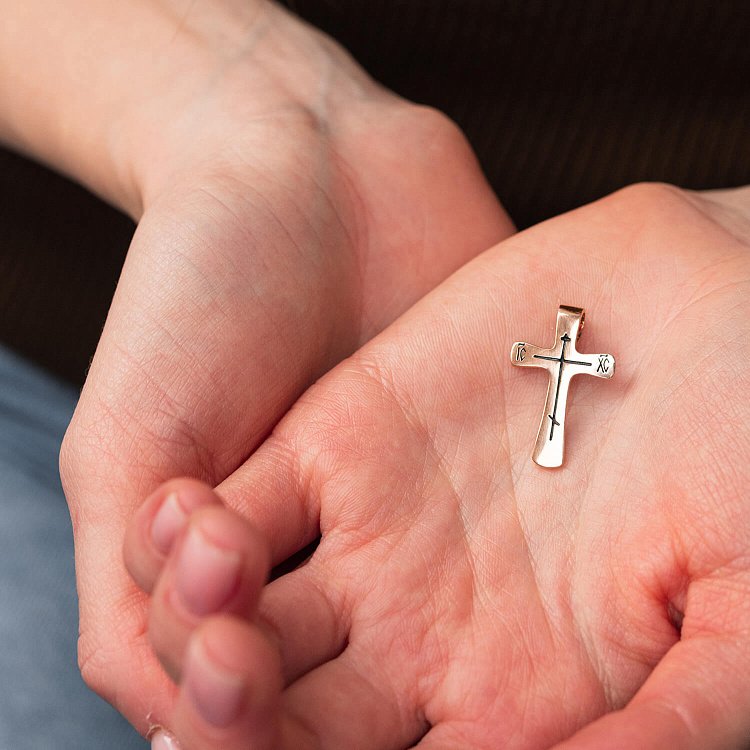 Золотой крестик (чернение) п03248 от ювелирного магазина Оникс - 4