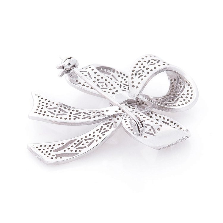 Серебряная брошь (фианит) 16123 от ювелирного магазина Оникс - 1