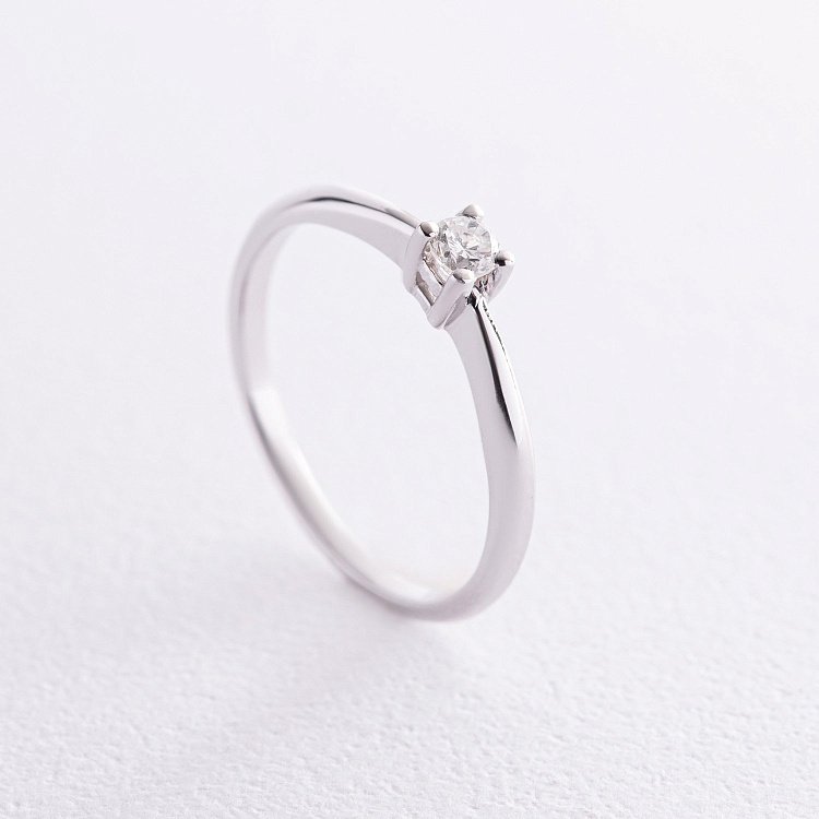 Золотое помолвочное кольцо с бриллиантом кб0510м от ювелирного магазина Оникс