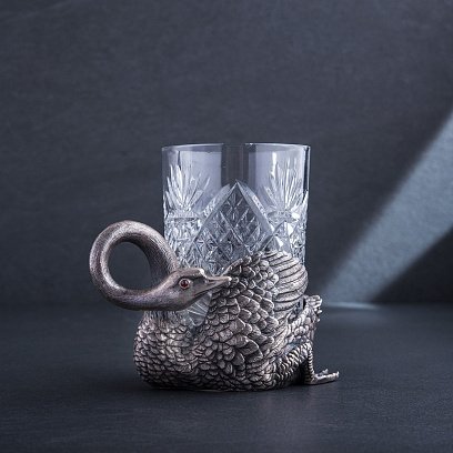 Серебряный подстаканник ручной работы "Лебедь" сер00014л