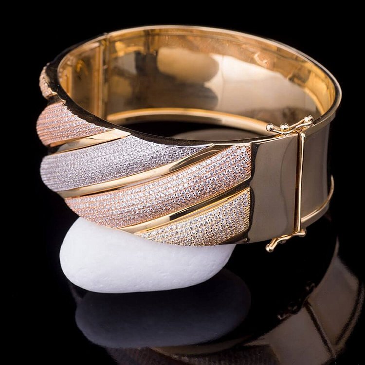 Браслет из желтого и белого золота с фианитами б01126 от ювелирного магазина Оникс - 3