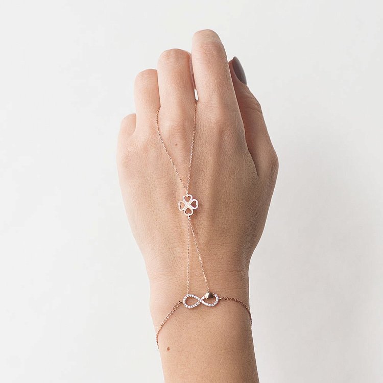 Золотой слейв браслет "Клевер и бесконечность" б02937 от ювелирного магазина Оникс