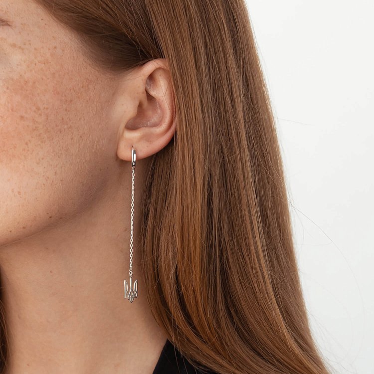 Асимметричные серебряные серьги "Герб Украины - Тризуб" 123242 от ювелирного магазина Оникс - 4