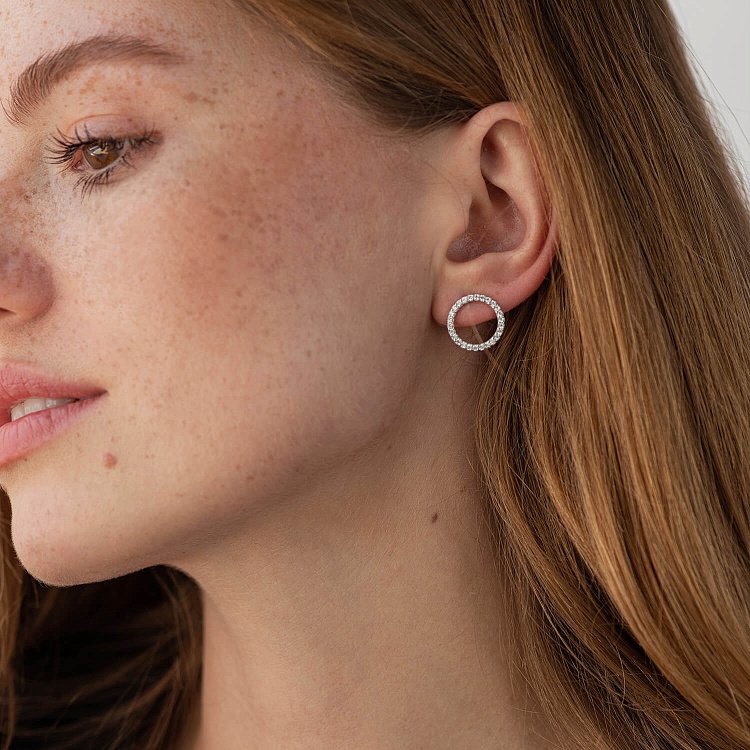 Серебряные серьги - пусеты "Круговорот" (белые фианиты) 064510б от ювелирного магазина Оникс - 3