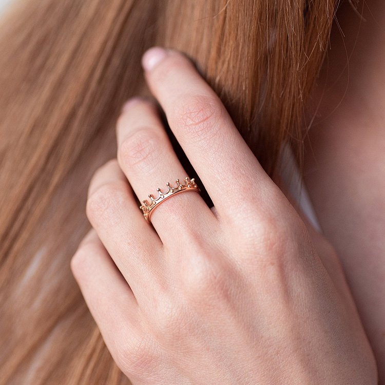 Золота каблучка "Корона" к04426 від ювелірного магазину Онікс - 1
