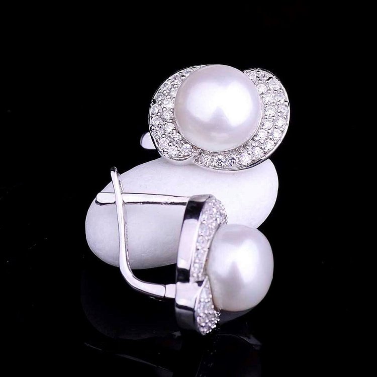 Срібні сережки з фіанітами і культ. прісн. перлами 12942 від ювелірного магазину Онікс - 2