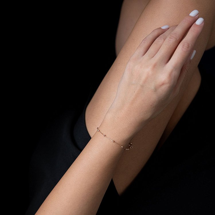 Браслет "Кульки" в червоному золоті б04568 від ювелірного магазину Онікс - 1