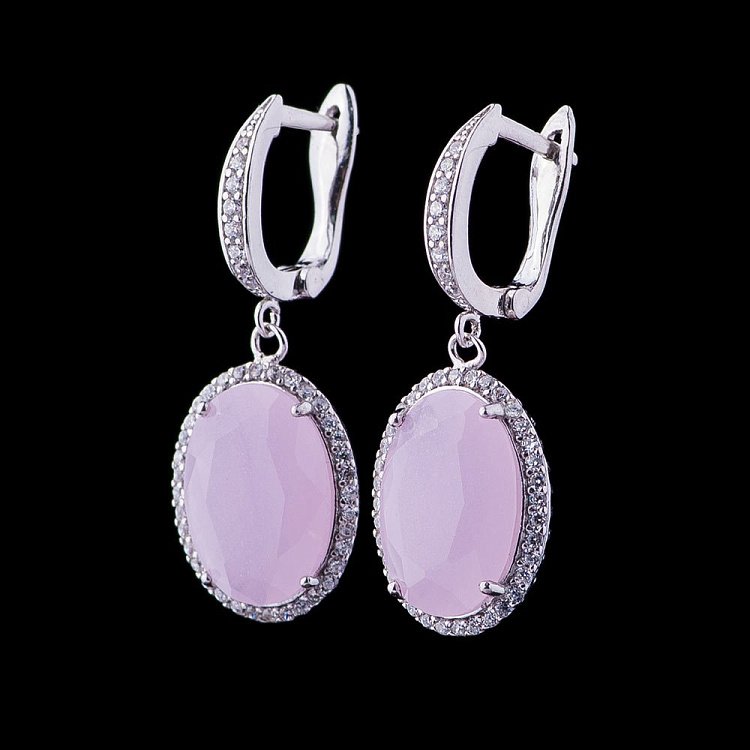 Сережки з фіанітами 121911 від ювелірного магазину Онікс