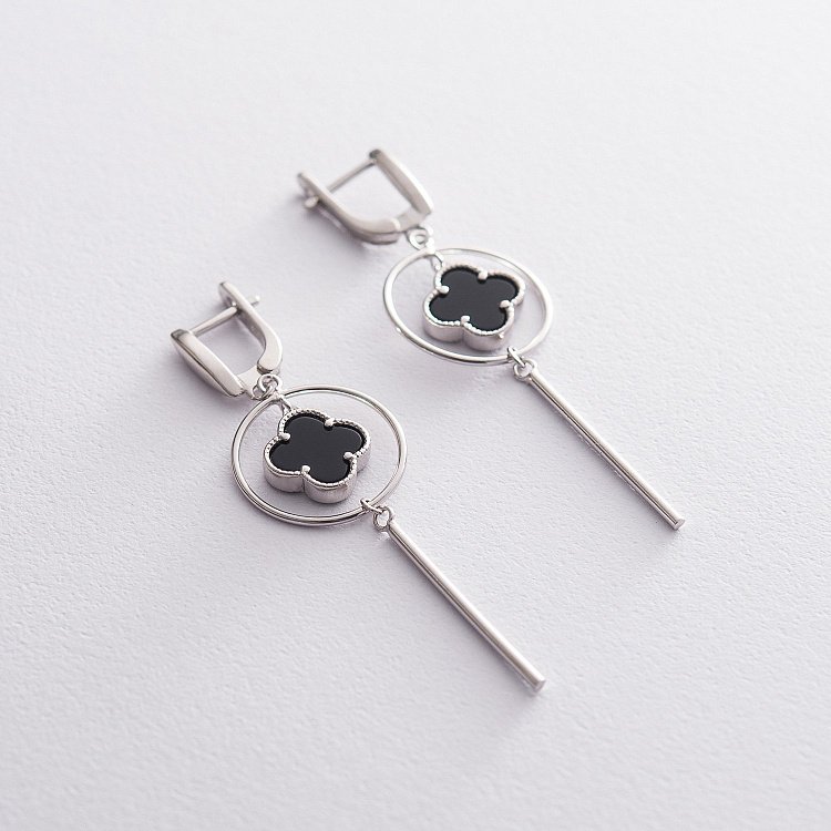 Срібні сережки "Конюшина" з оніксом 122194 від ювелірного магазину Онікс - 1