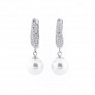 Женские серебряные серьги (искусственный жемчуг, фианиты) 122108 от ювелирного магазина Оникс