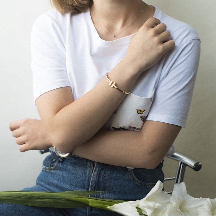 Золотий жорсткий браслет б02128 від ювелірного магазину Онікс - 3