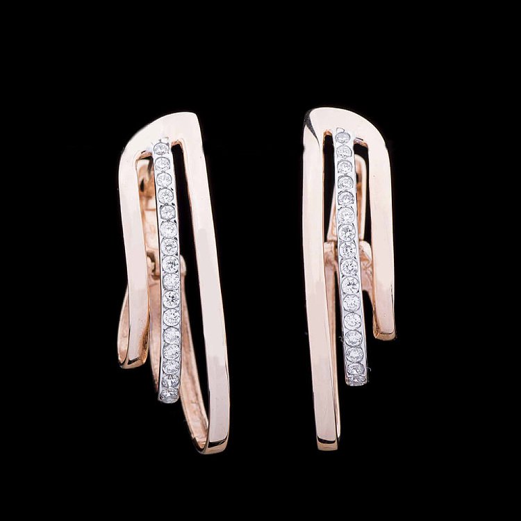 Золотые серьги с фианитами с00767 от ювелирного магазина Оникс