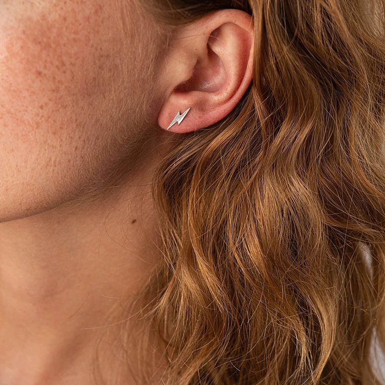 Срібні сережки - пусети "Блискавки" 123217 від ювелірного магазину Онікс - 1