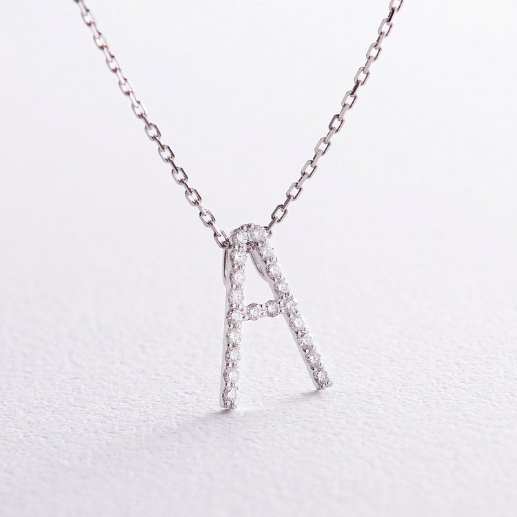 Золотое колье с буквой "А" с бриллиантами 133651121 от ювелирного магазина Оникс - 2