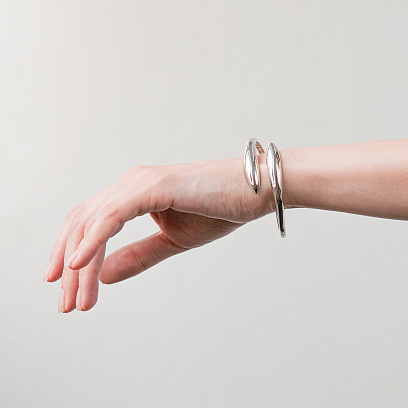 Жесткий браслет "Rosemarie" в белом золоте б05608 №2