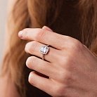 Серебряное кольцо с белыми фианитами 112641 от ювелирного магазина Оникс - 1