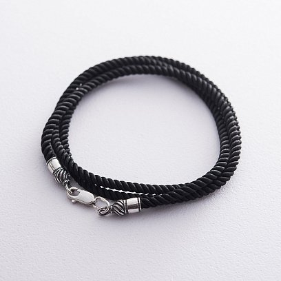 Шелковый шнурок с серебряной застежкой (3мм) 18400