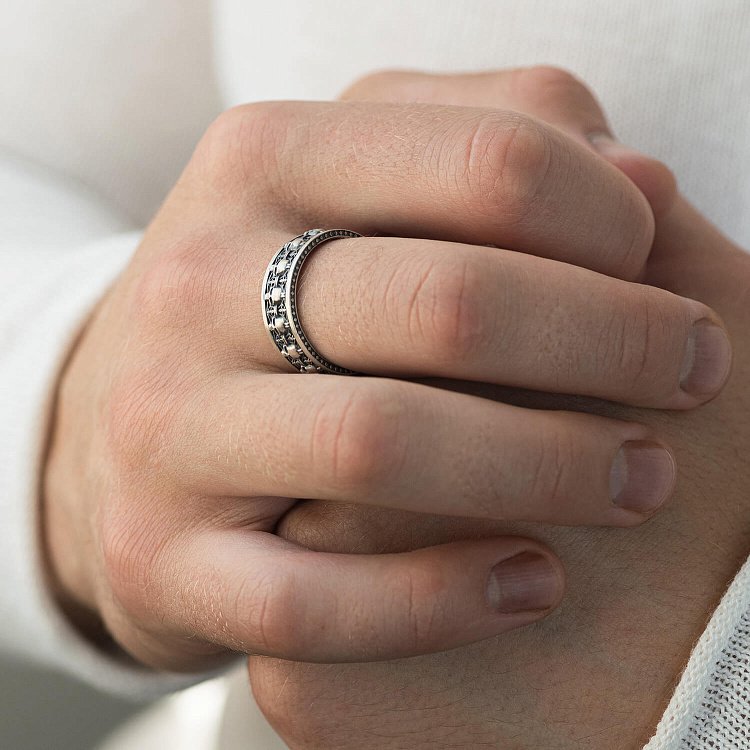 Мужское серебряное кольцо с черепами 1164 от ювелирного магазина Оникс - 1